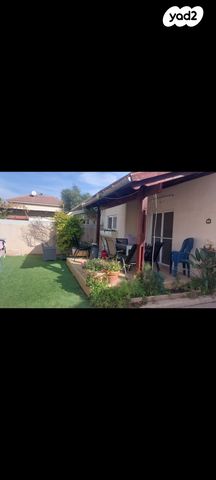 דו משפחתי, הדקלים, פרדס חנה כרכור