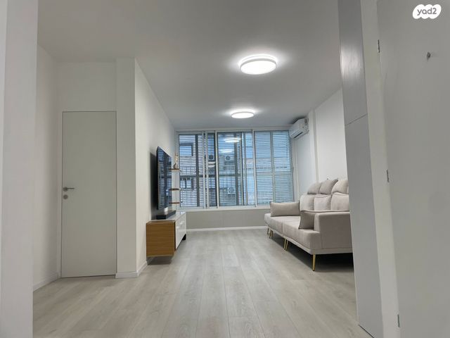 גג/ פנטהאוז, אוסישקין, לב המושבה / מרכז העיר, פתח תקווה