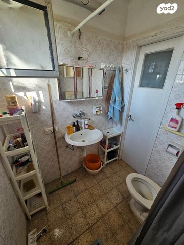 דירה, שדרות ורבורג, קרית חיים מערבית, חיפה