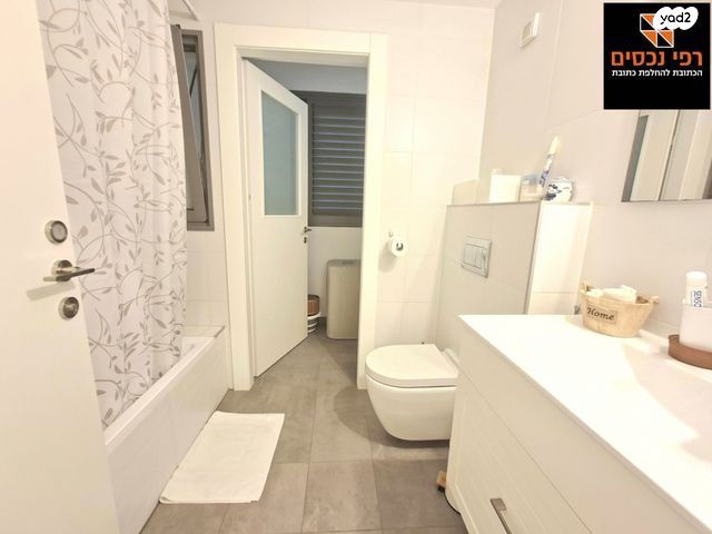 דירה, בורוכוב, גבעתיים