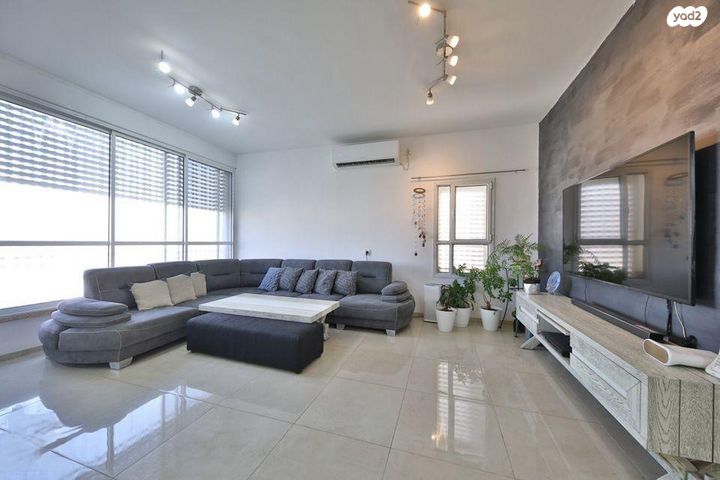 דירה, ששת הימים, קרית חיים מזרחית, חיפה