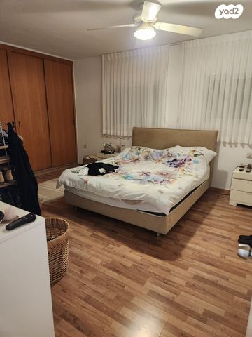 דופלקס, התחייה, כפר סבא