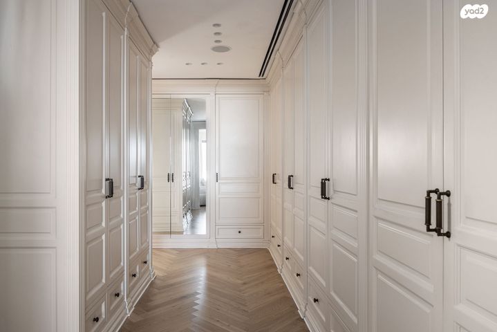 גג/ פנטהאוז, ניסים אלוני, תל אביב יפו