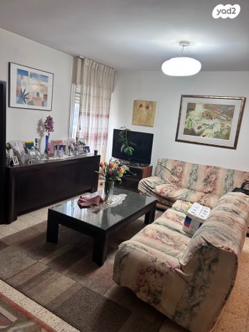 דירה, זלמן שניאור, שכונה ב', באר שבע