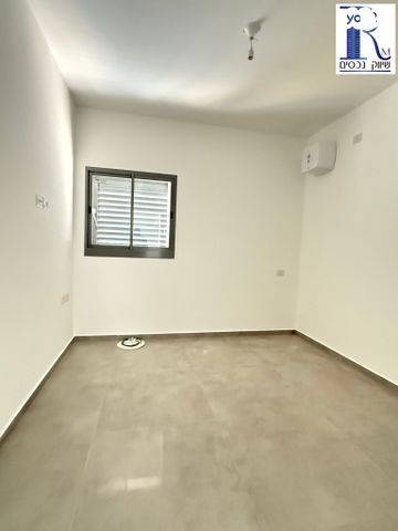 דירה, יעקב פיכמן, קרית אילון, חולון