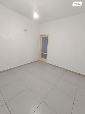 דירה, יוספטל 54, דרום מערב ותיק, בת ים