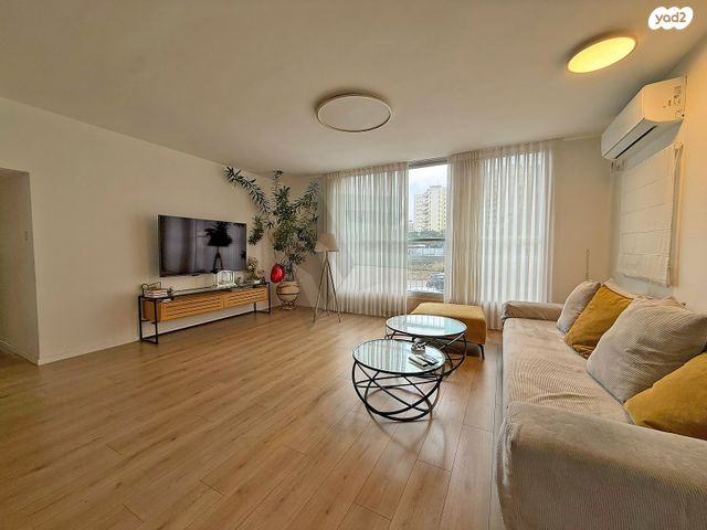 תכנית ל', למד