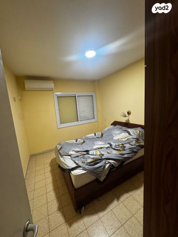 דירה, שכונה ב', באר שבע