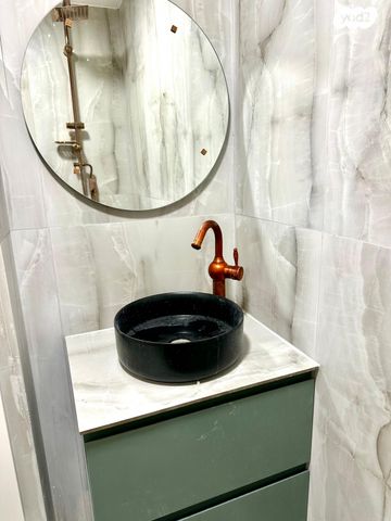 דירה, דב גרונר, קרית וולפסון, עכו