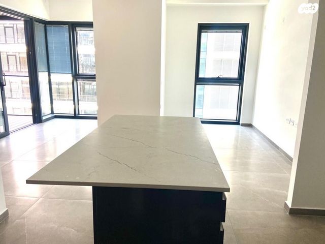 דירה, ליאונרדו דה וינצ'י, גני שרונה, קרית הממשלה, תל אביב יפו