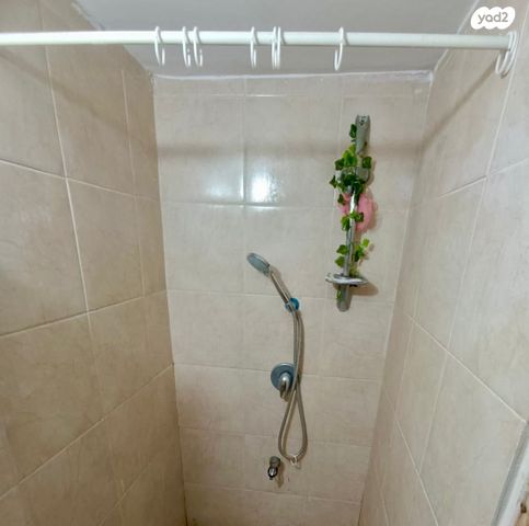 דירה, דוד רזיאל 55, תל עמל, חיפה