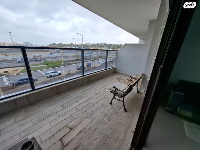 דירה, דרך ארץ 102, שאר העיר, חריש