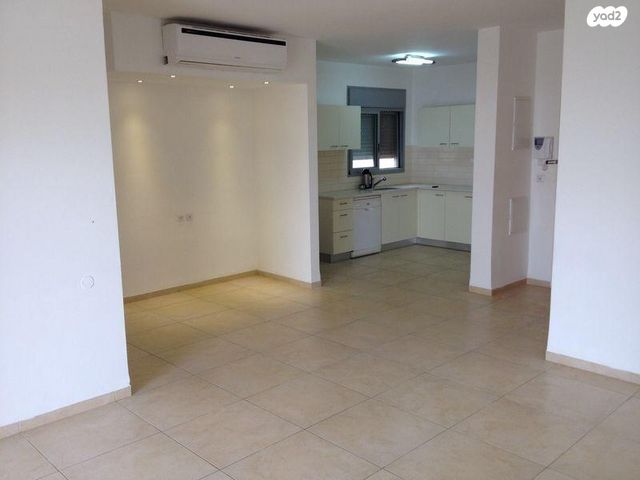 דירה, חטיבת הנח"ל 8, הפארק, חדרה