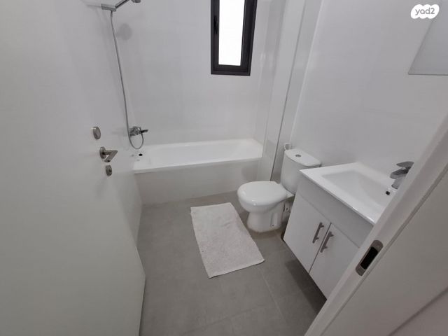 דירה, דרך ארץ 102, שאר העיר, חריש