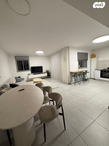 דירה, גולדה מאיר, מורשת, מודיעין מכבים רעות