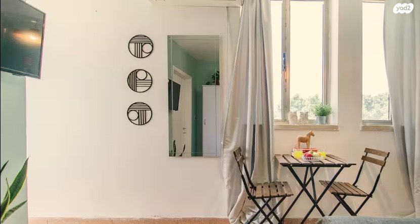 עולי ציון 38