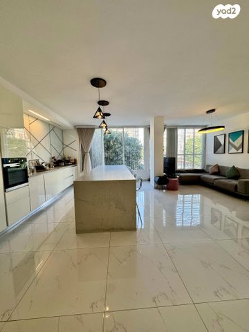 דירה, דיזנגוף 279, הצפון הישן - צפון, תל אביב יפו