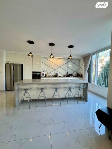 דירה, דיזנגוף 279, הצפון הישן - צפון, תל אביב יפו