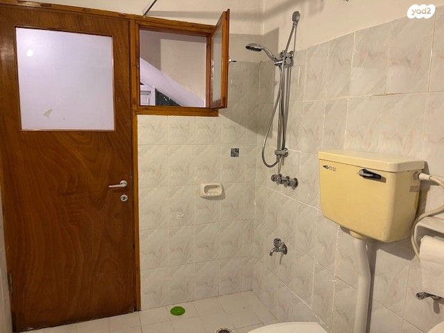 יחידת דיור, קרית קריניצי, רמת גן