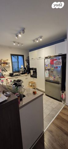 דירה, פנקס 42, הצפון החדש - כיכר המדינה, תל אביב יפו