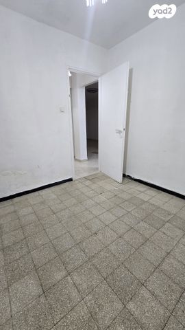 דירה, גבעת אולגה, חדרה