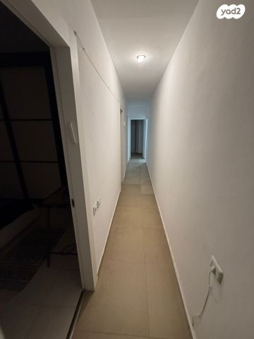 דירה, שברץ, רעננה