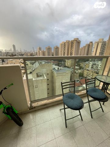 דירה, מנדל מתתיהו 7, רמת עמידר, רמת גן