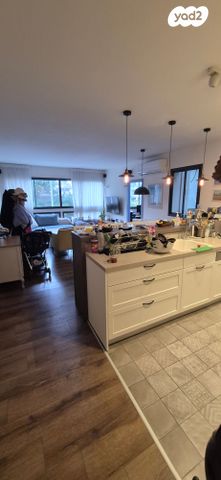 דירה, פנקס 42, הצפון החדש - כיכר המדינה, תל אביב יפו