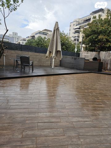 דירת גן, אגמים, נתניה