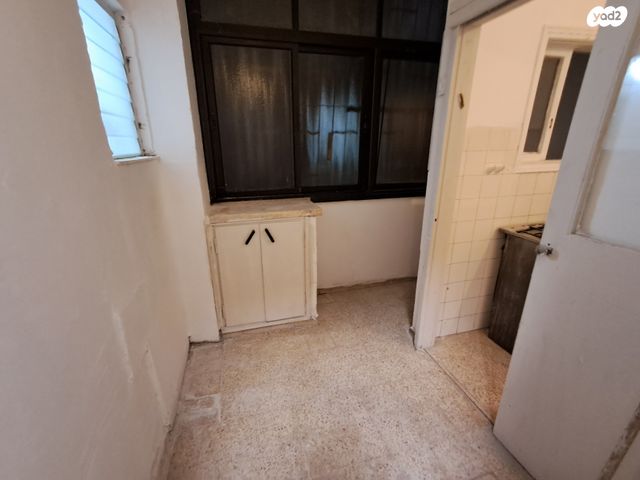 דירה, יהושע חנקין, מרכז, קרית עבודה, חולון