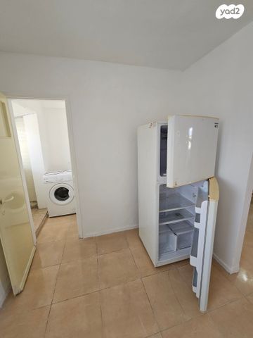 דירה, שדרות דגניה 10, קרית חיים מערבית, חיפה