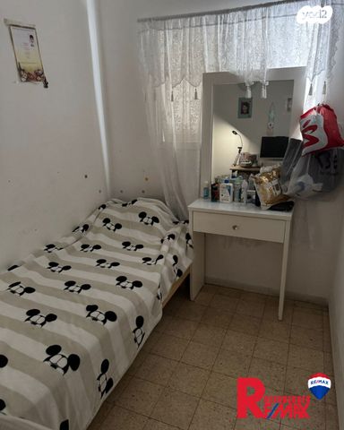 דירה, יחזקאל דנין 5, לב העיר, בת ים