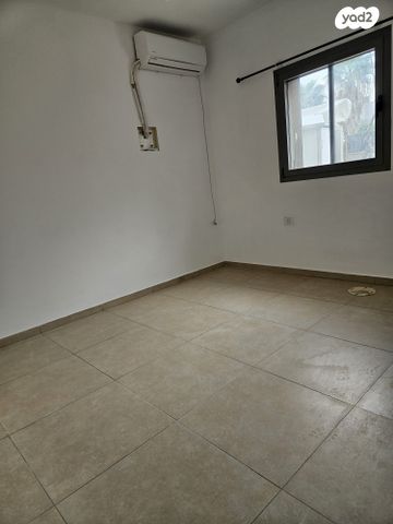 דירת גן, אגמים, נתניה