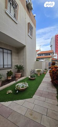 בית פרטי/ קוטג', ארלוזורוב, מרכז, קרית עבודה, חולון