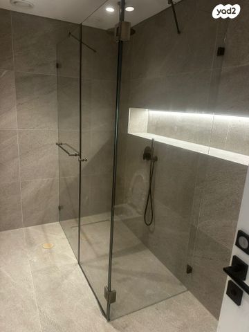 דירה, נחלת יצחק 5, נחלת יצחק, תל אביב יפו