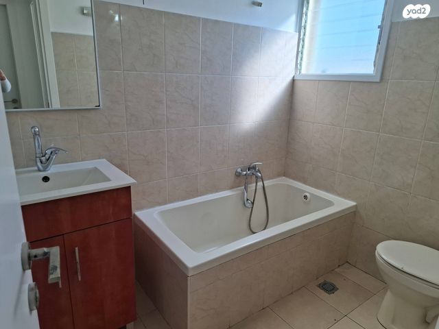 דירה, מורשה, רמת השרון