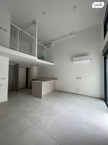 הרב יצחק ידידיה פרנקל 