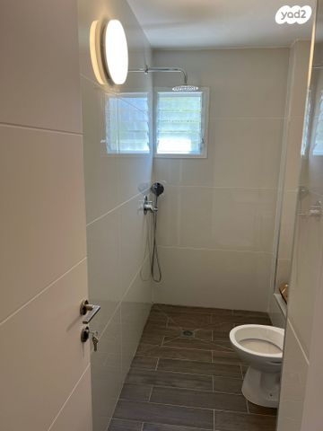 דירת גן, עומר, שכון עובדים, עפולה