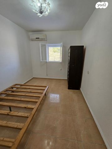 דירה, שדרות דגניה 10, קרית חיים מערבית, חיפה