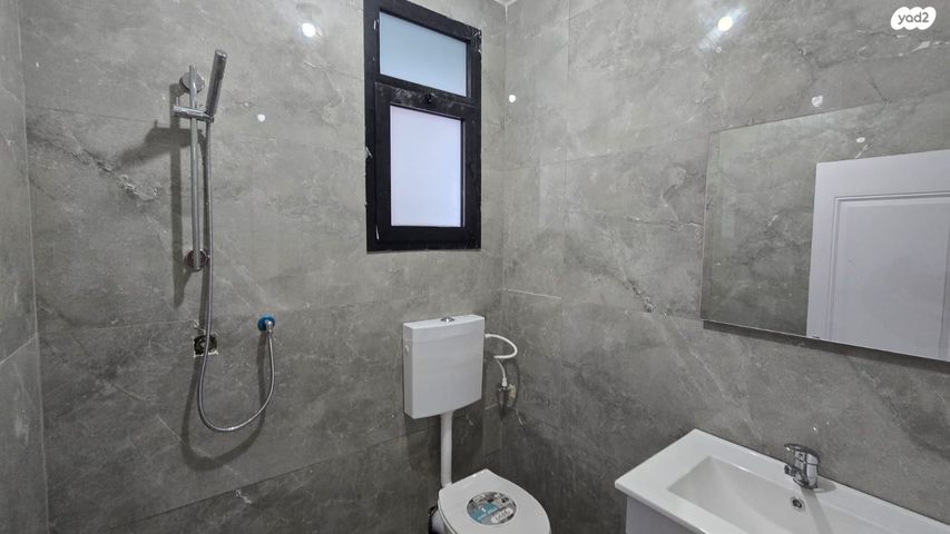 דירה, רבי עקיבא, גבעת כצנלסון, נהריה