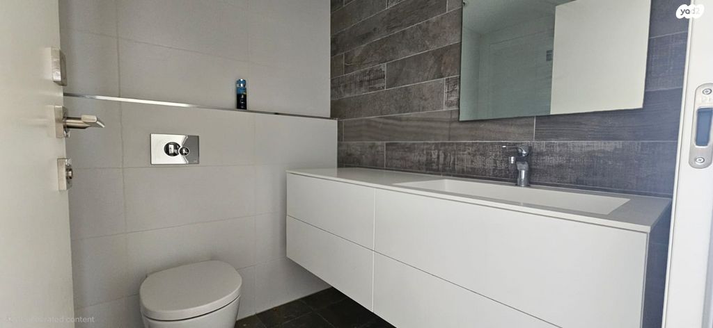 דירה, גרציאני יצחק 4, גני שרונה, קרית הממשלה, תל אביב יפו