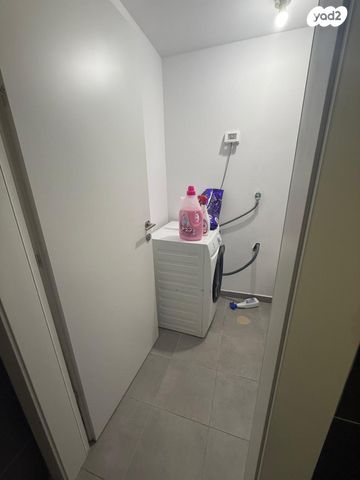 דירה, יערות הכרמל, נופי בן שמן, לוד