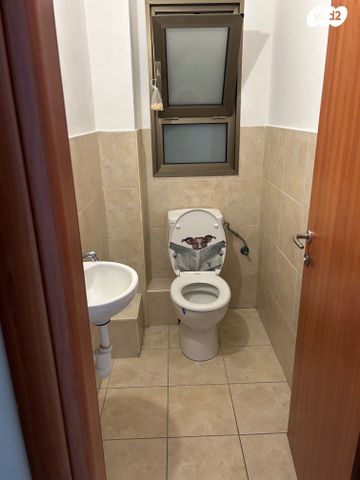 דירה, פנחס מאירי 39, נווה גן, פתח תקווה