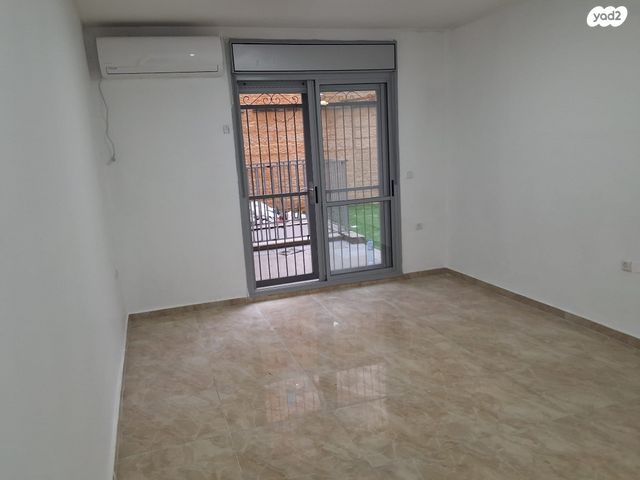 דירת גן, הרב ישראל גרוסמן, רמת אברהם, בית שמש