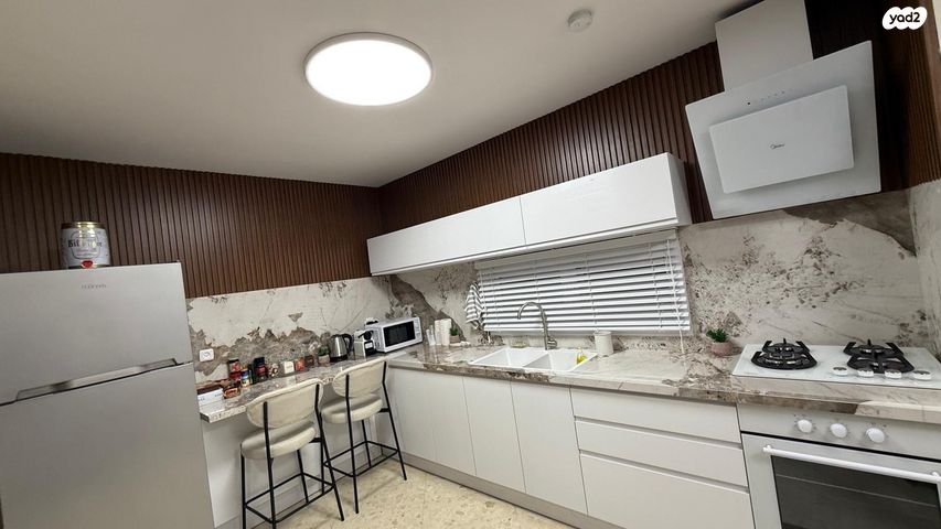 דירה, עצמאות יוספטל, בת ים