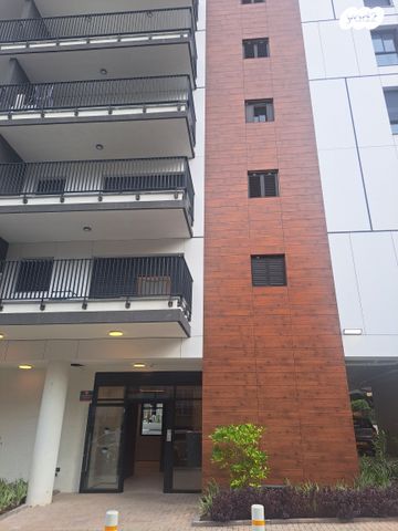 דירה, דב גרונר, עין גנים, פתח תקווה