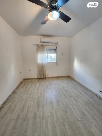 דירה, המעפילים 16, צפון מערב מרכז העיר, נתניה