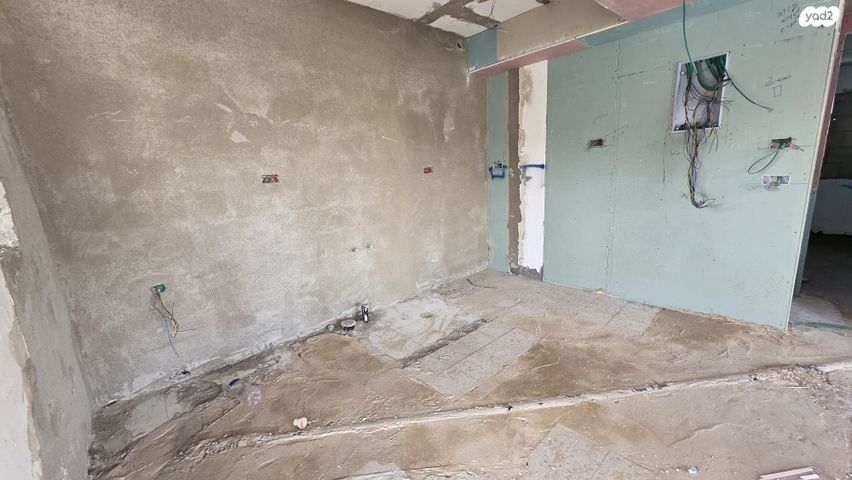 דירה, הקונגרס הציוני, עפולה