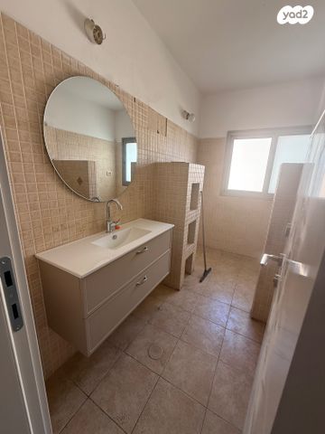 בית פרטי/ קוטג', בנות חיל, ראשון לציון