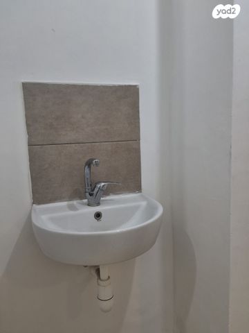 דירת גן, הרב ישראל גרוסמן, רמת אברהם, בית שמש